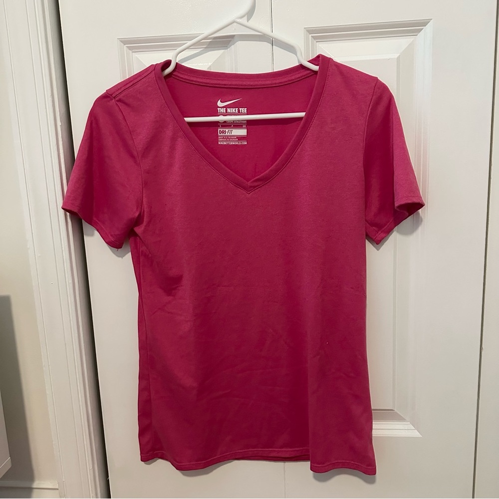 nike tshirt